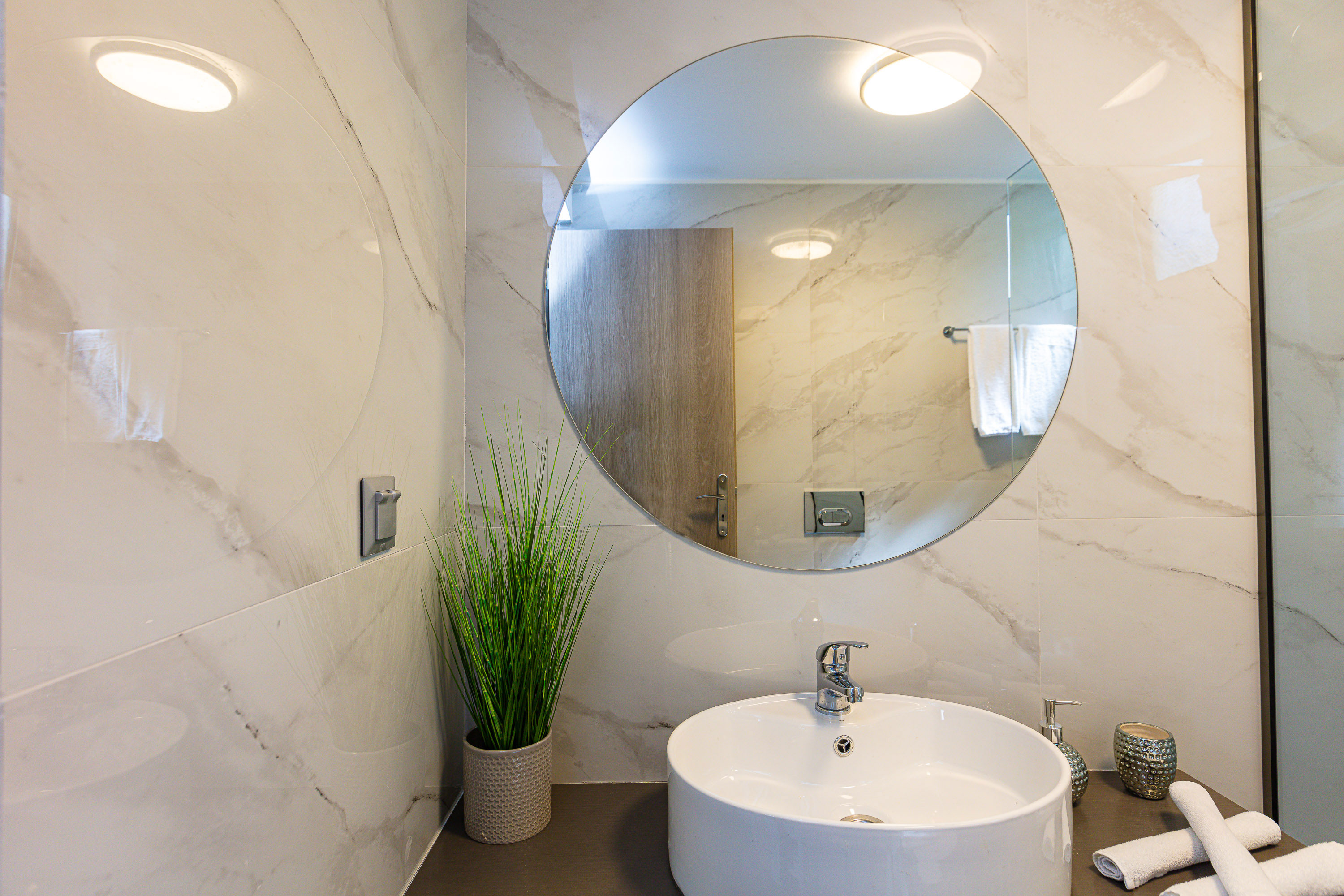 Mariandry Villa bathroom